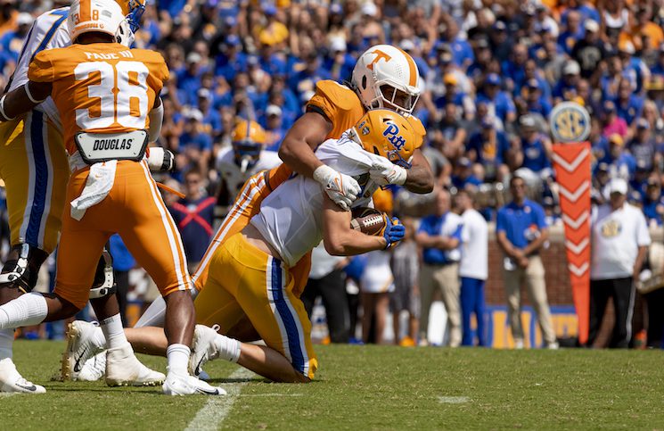 Tennessee football not top 10 in iconic uniform ranking: How Vols