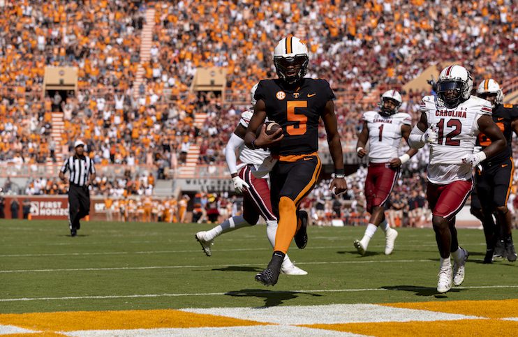 Tennessee football to wear all-black uniforms against South Carolina